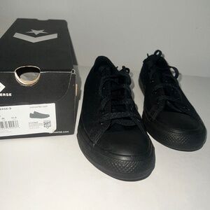 Black Converse Shoes size 3Y
